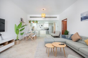 Apartment | 1 bedroom - Cozy 1-bedroom Apartment for 5 in Motor City (Dubai)