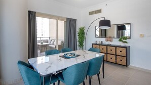 House - Amazing Cozy 1-bedroom Apartment Perfect for 4 in Dubai Marina (Dubai)