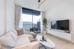 Apartment | 1 bedroom, Internet - Awesome 1-bedroom Apartment Perfect for 4 in JVC Near to Dubai Miracle Garden (Dubai)