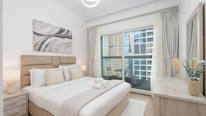 Apartment - Sleeps 4 in This 2 Bedroom Apartment in Dubai Gate 2 (Dubai)