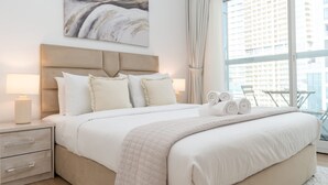 Apartment - Sleeps 4 in This 2 Bedroom Apartment in Dubai Gate 2 (Dubai)