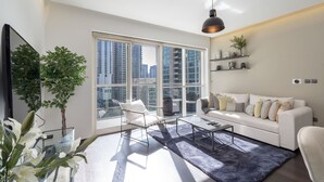 House | 1 bedroom - Cozy 1-bedroom Apartment at West Avenue Tower Near Marina Beach (Dubai)