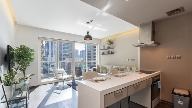 House | 1 bedroom - Cozy 1-bedroom Apartment at West Avenue Tower Near Marina Beach (Dubai)
