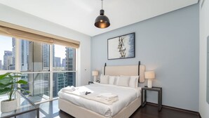 House | 1 bedroom - Cozy 1-bedroom Apartment at West Avenue Tower Near Marina Beach (Dubai)