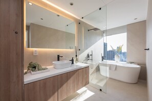 Apartment | 1 bedroom - Grand Stay in This 1 Bedroom Flat That Sleeps 4 (Dubai)