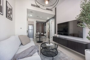 1 bedroom - Tranquil 1BR Hideaway in Damac Hills (Dubai)