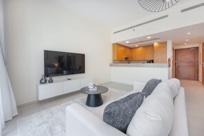 Studio - Minimalist and Modern Studio in Business Bay (Dubai)