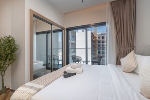 Studio - Indulge in Peace in This Studio That Sleeps 2 in JVC (Dubai)