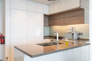 Apartment | 1 bedroom - Luxury 1-bedroom in Dubai Marina That Sleeps 2 (Dubai)