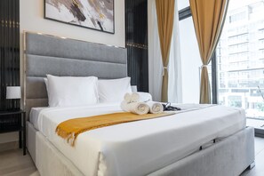 House - Homey Studio Apartment Perfect for 2 at Azizi Riviera 46 (Dubai)