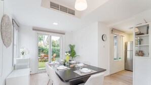 Villa | 3 bedrooms, Internet