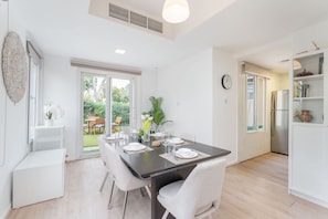 Villa | 3 bedrooms, Internet