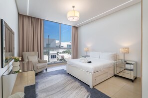 Villa | 3 bedrooms - Villa in Gardenia Jebel Ali for Family of 5 (Dubai)