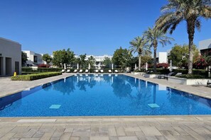 Villa | 4 bedrooms - Elegant Villa Escape Perfect for Families (Dubai)