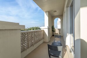 Apartment | 1 bedroom - Sleeps 2 in 1 Bedroom at Hanover Square JVC (Dubai)