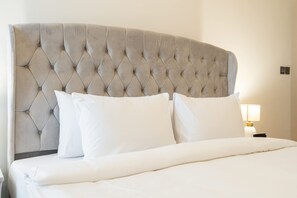 1 bedroom - Sleeps 2 in 1 Bedroom at Hanover Square JVC (Dubai)