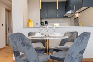 Apartment | 1 bedroom - Sleeps 2 in 1 Bedroom at Hanover Square JVC (Dubai)