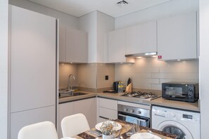 1 bedroom - 1 Bedroom Apartment in Sobha Creek Vistas Perfect for 3 (Dubai)
