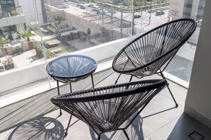 Studio - Outstanding Studio in Empire Residence JVC (Dubai)
