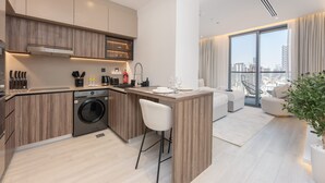 House - Sleek Studio in The Ivy Tower JVT (Dubai)