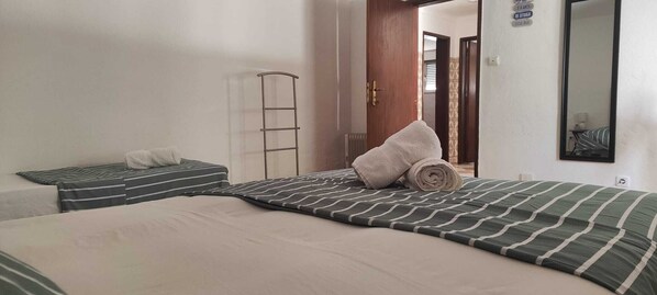 2 Schlafzimmer, Bettwäsche