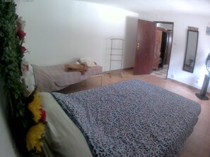 2 Schlafzimmer, Bettwäsche