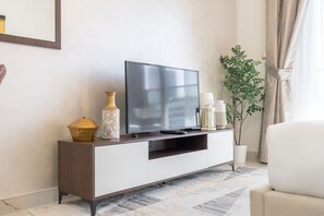 Studio - Magnificent and Elegant Studio in Al Barsha South (Dubai)