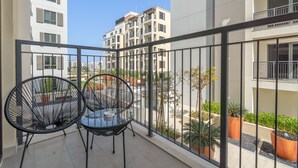 Apartment - Spectacular 1 Bedroom in La Sirene 4 That Sleeps 4 (Dubai)