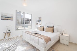 House | 1 bedroom - Gorgeous 1 Bedroom in The Residence Tower 8 Perfect for 2 (Dubai)