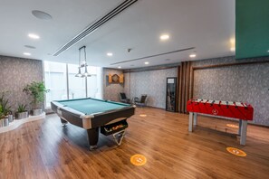 Studio - Prime Studio in Jumeirah Bay X1 in JLT - Sleeps 2 (Dubai)