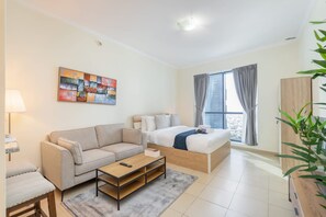 Studio - Prime Studio in Jumeirah Bay X1 in JLT - Sleeps 2 (Dubai)