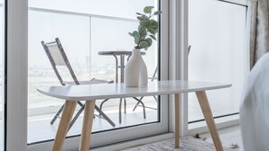 Studio - Majestic Studio in Damac Carson C (Dubai)