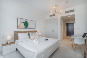 Studio - Majestic Studio in Damac Carson C (Dubai)