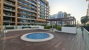 Apartment | 1 bedroom, Internet - Indulging 1 Bedroom in Azizi Riviera 6 (Dubai)