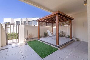 Villa | 4 bedrooms, Internet - Exceptional 4 Bedroom Villa Perfect for Everyone (Dubai)