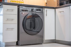 Huoneisto | 3 makuuhuonetta