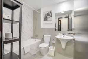 Apartment | 2 bedrooms, Internet - A Wonderful 2 Bedroom in JVC With Terrace (Dubai)