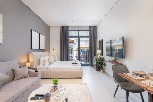 Studio | Internet - Spacious and Stunning Studio in The Heart of JVC (Dubai)
