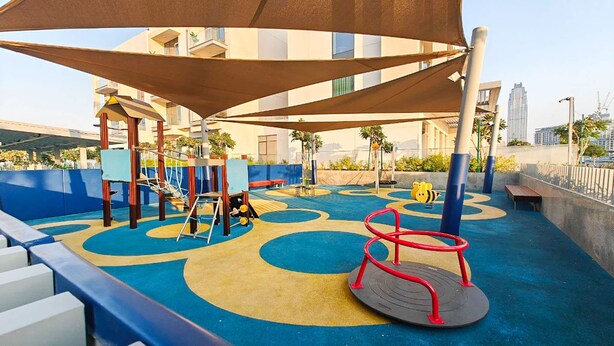 Unclassified image, 1 of 45, button - Elegant Relaxing 3-bedroom Apartment in Perfect Location at Canal Front 6 (Dubai)