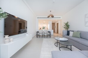 Apartment | 3 bedrooms, Internet