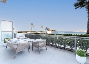 公寓 | 1 間臥室、網路服務