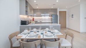 Unclassified image, 3 of 48, button - Modern and Peaceful 2 Bedroom in Amber by Azizi (Dubai)