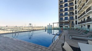 Unclassified image, 4 of 48, button - Modern and Peaceful 2 Bedroom in Amber by Azizi (Dubai)