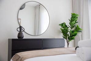 2 bedrooms, Internet - Magnificent 2BR in The Brand New The Diplomat (Dubai)