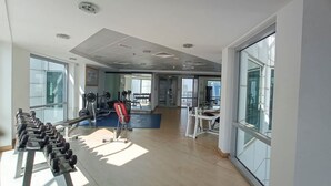 House | 4 bedrooms, high-speed internet - 301 La Riviera in Dubai (Dubai)