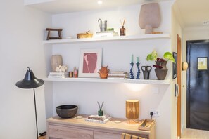 Apartment | 1 bedroom, Internet - 106 Edmonton Elm in JVT (Dubai)