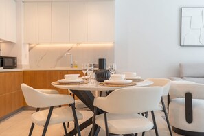 Apartment | 1 bedroom, Internet - Situated On the Famous JBR With Direct Beach Access (Dubai)
