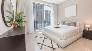Apartment - 1 Bedroom and Situated Near Burj Khalifa and Dubai Mall (Dubai)
