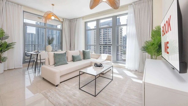 Apartment - 1 Bedroom and Situated Near Burj Khalifa and Dubai Mall (Dubai)