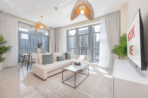 Apartment | 1 bedroom, Internet - 1 Bedroom and Situated Near Burj Khalifa and Dubai Mall (Dubai)